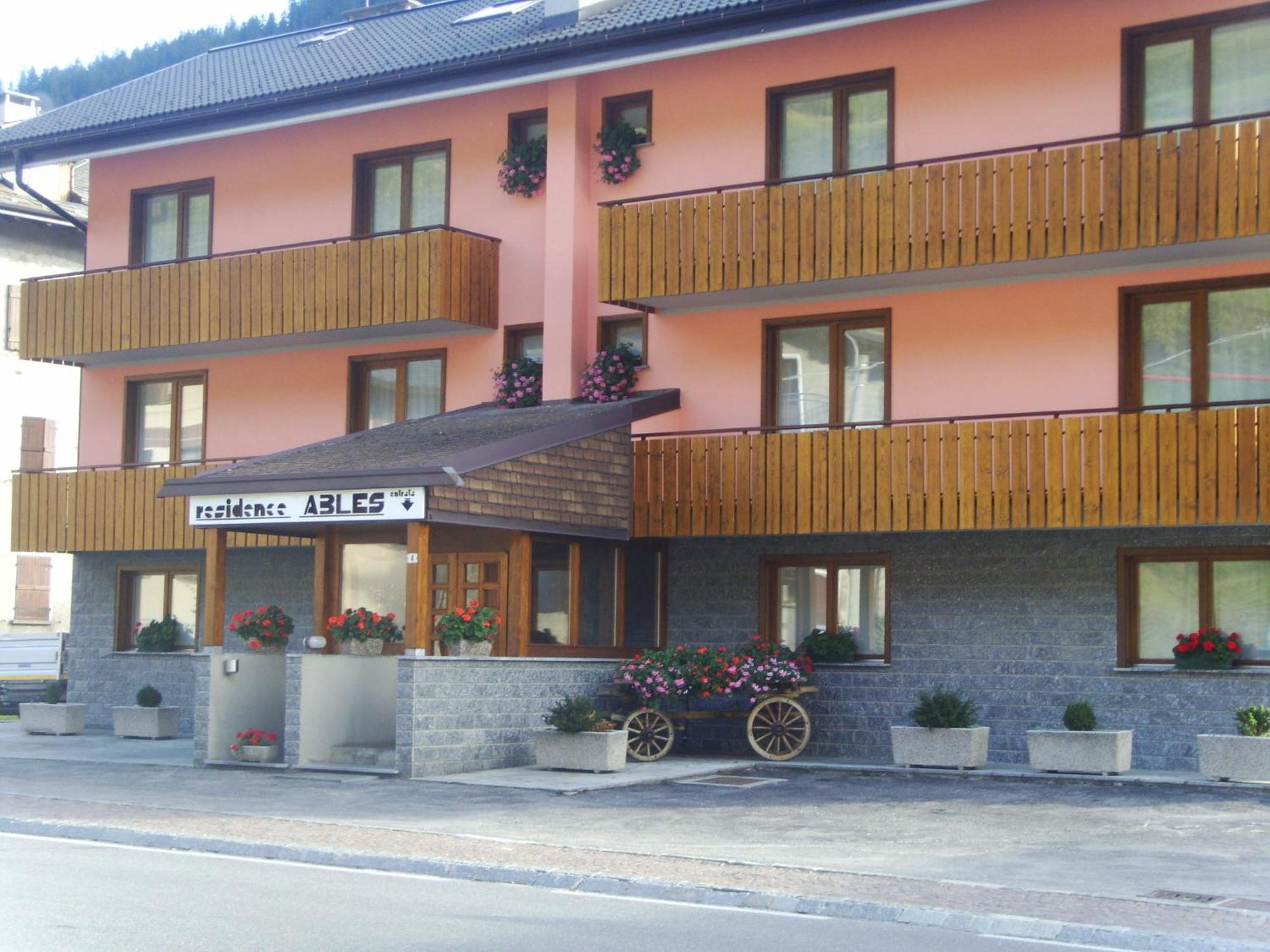 Residence Ables Valfurva Buitenkant foto