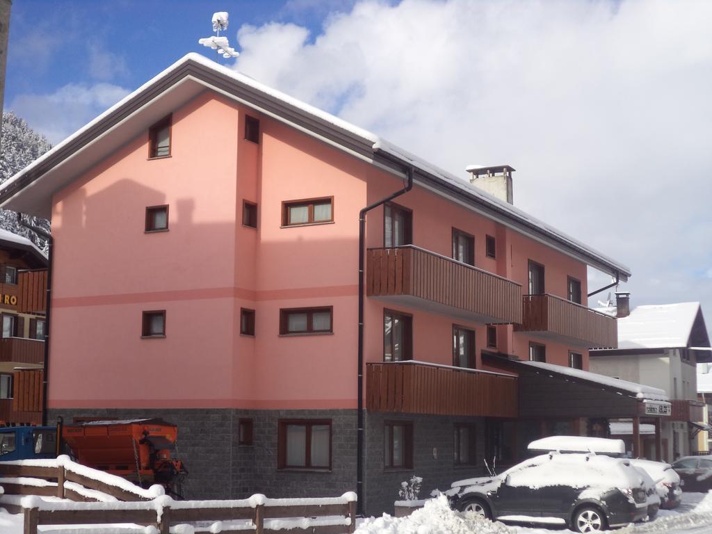 Residence Ables Valfurva Buitenkant foto